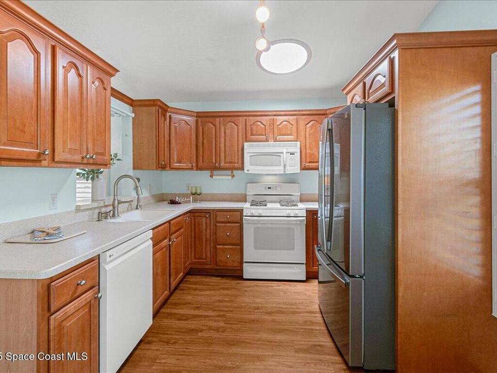 2499 Coral Ridge Circle, Melbourne, FL 32935