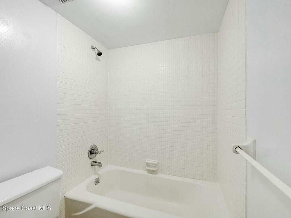2135 N Courtenay Parkway, Merritt Island, FL 32953
