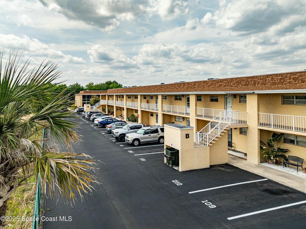 2135 N Courtenay Parkway, Merritt Island, FL 32953