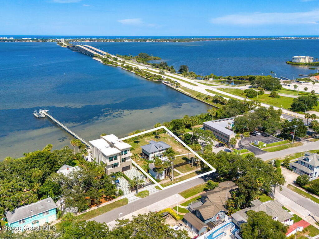 1811 Riverview Drive, Melbourne, FL 32901