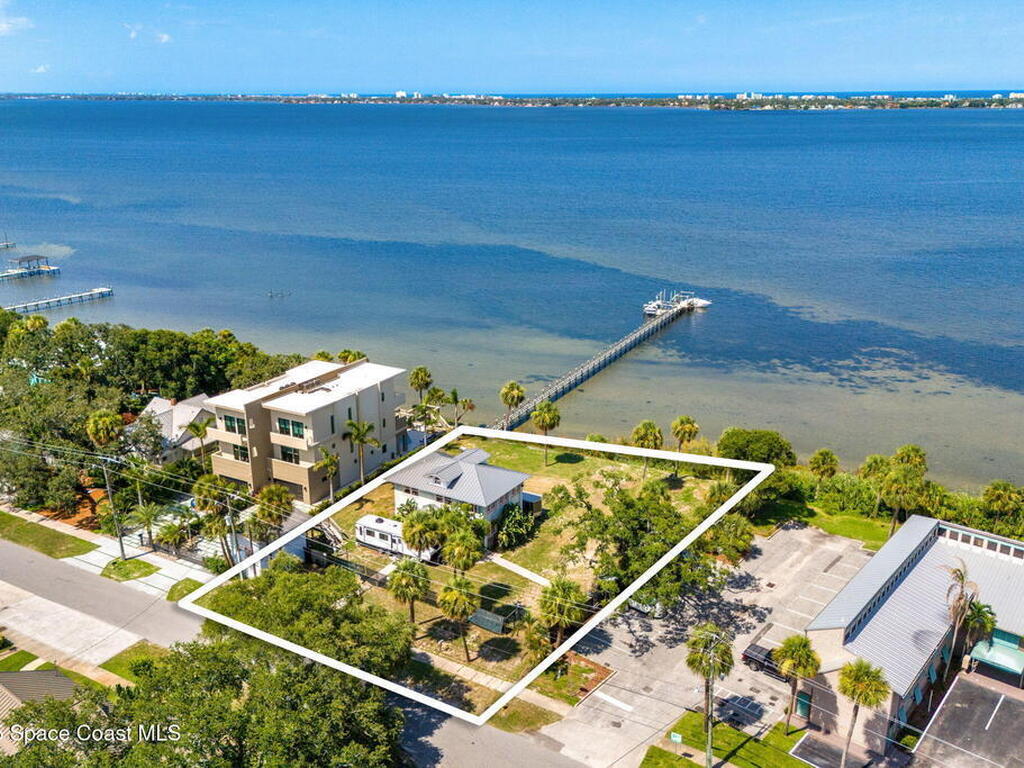 1811 Riverview Drive, Melbourne, FL 32901