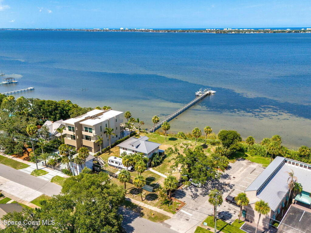 1811 Riverview Drive, Melbourne, FL 32901