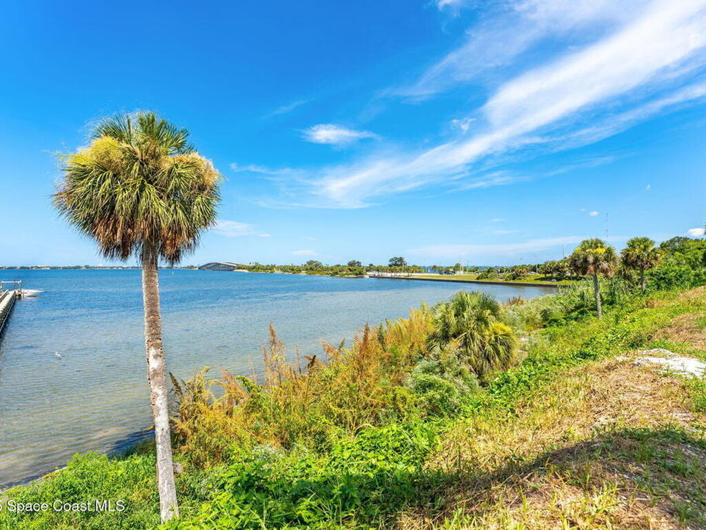 1811 Riverview Drive, Melbourne, FL 32901