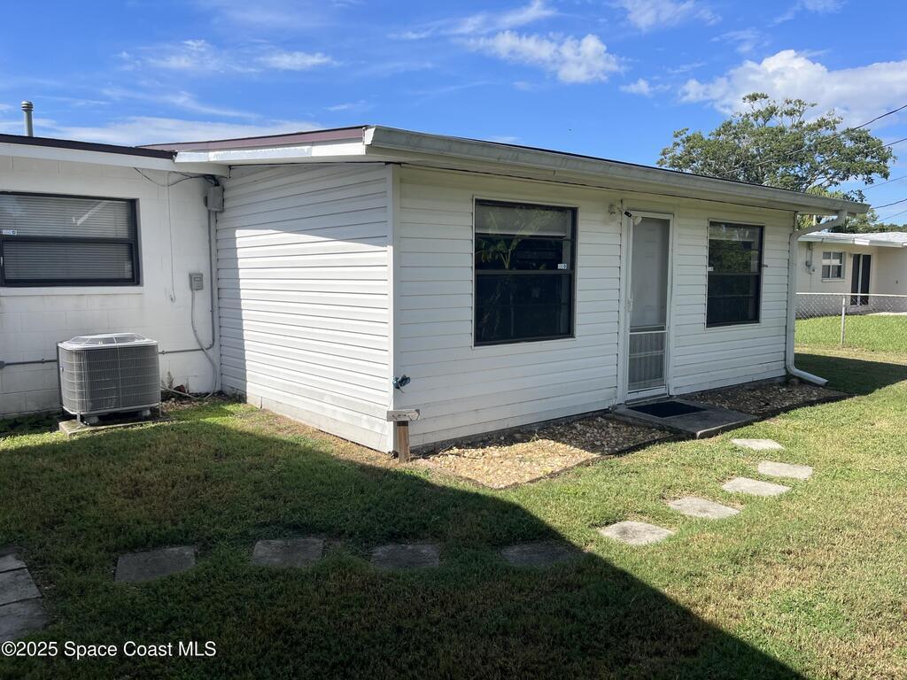 260 Melbourne Avenue, Merritt Island, FL 32953
