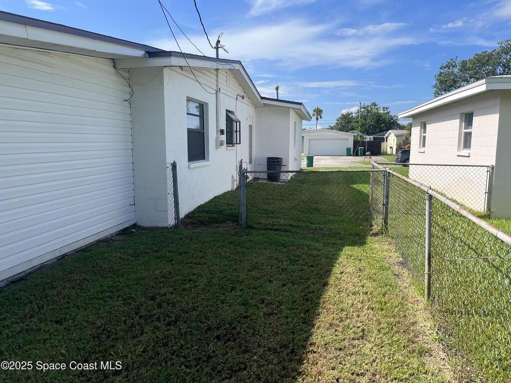 260 Melbourne Avenue, Merritt Island, FL 32953