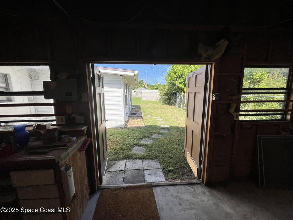 260 Melbourne Avenue, Merritt Island, FL 32953