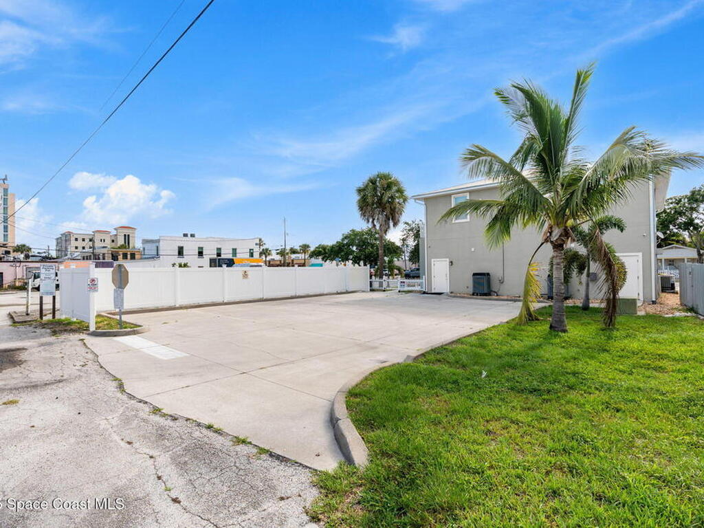 2012 Vernon Place, Melbourne, FL 32901