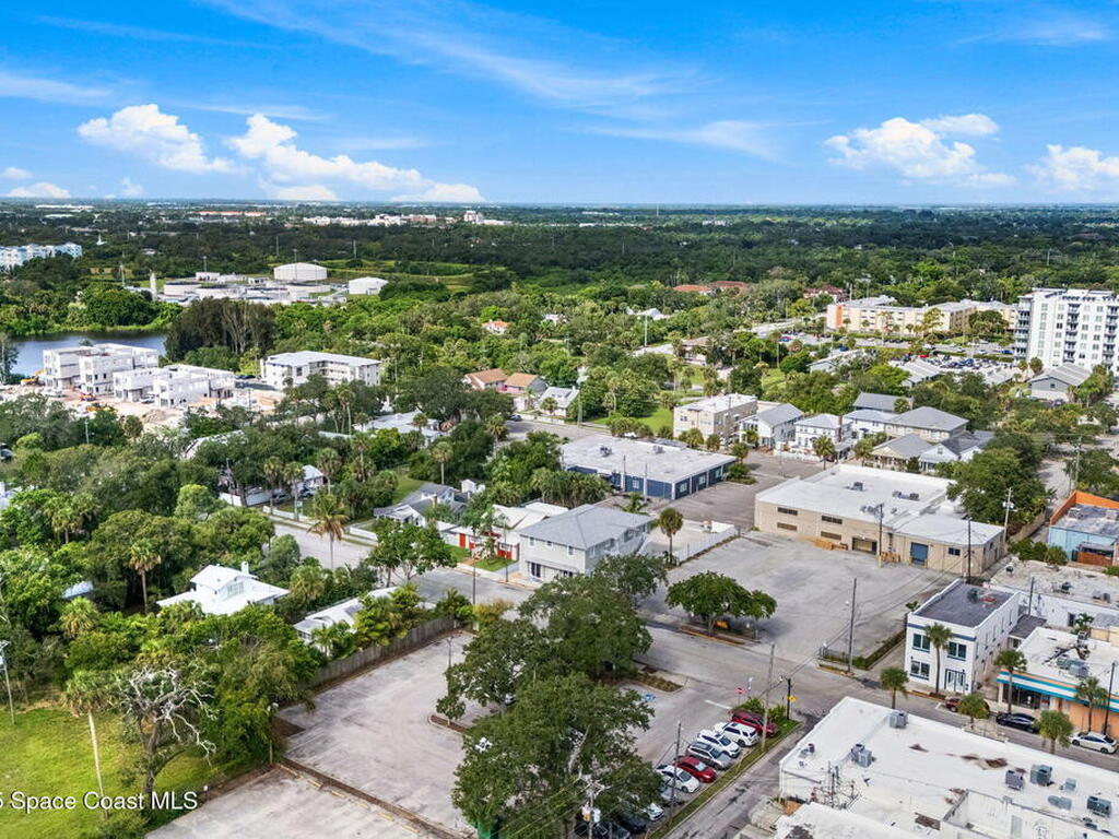 2012 Vernon Place, Melbourne, FL 32901