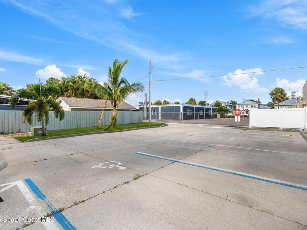 2012 Vernon Place, Melbourne, FL 32901