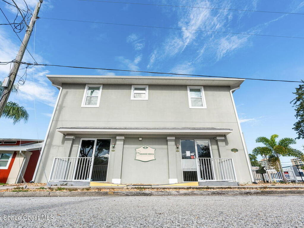 2012 Vernon Place, Melbourne, FL 32901