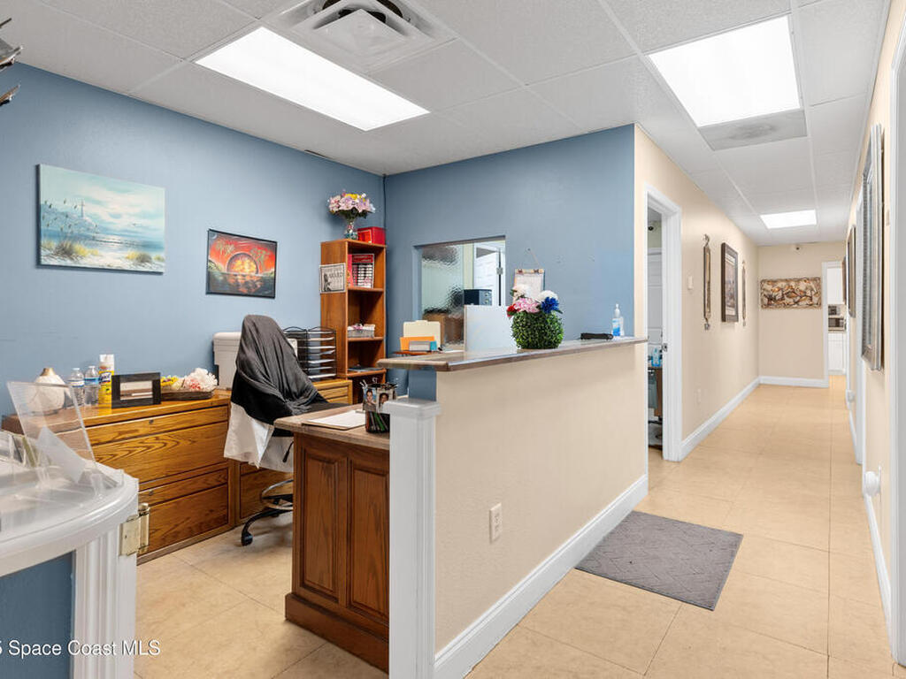 2012 Vernon Place, Melbourne, FL 32901