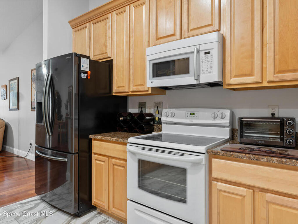 2012 Vernon Place, Melbourne, FL 32901