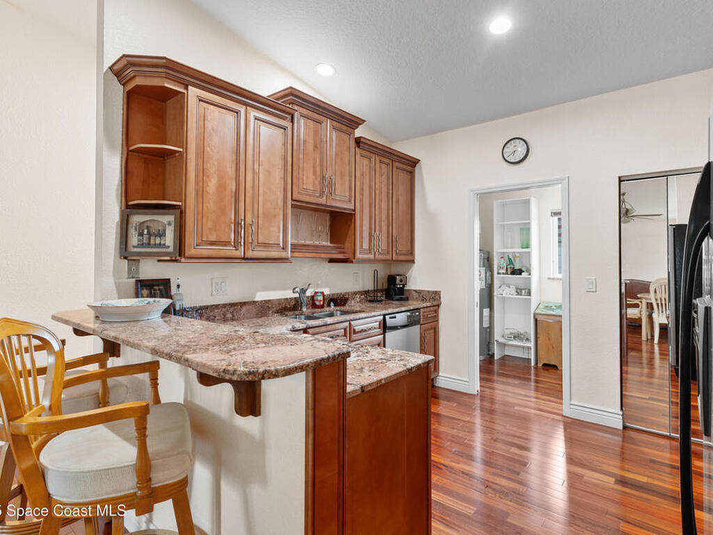 2012 Vernon Place, Melbourne, FL 32901