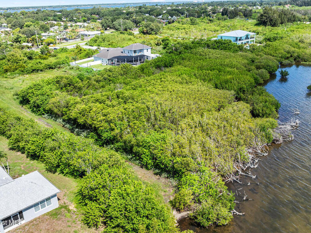 3700 S Courtenay Parkway, Merritt Island, FL 32952