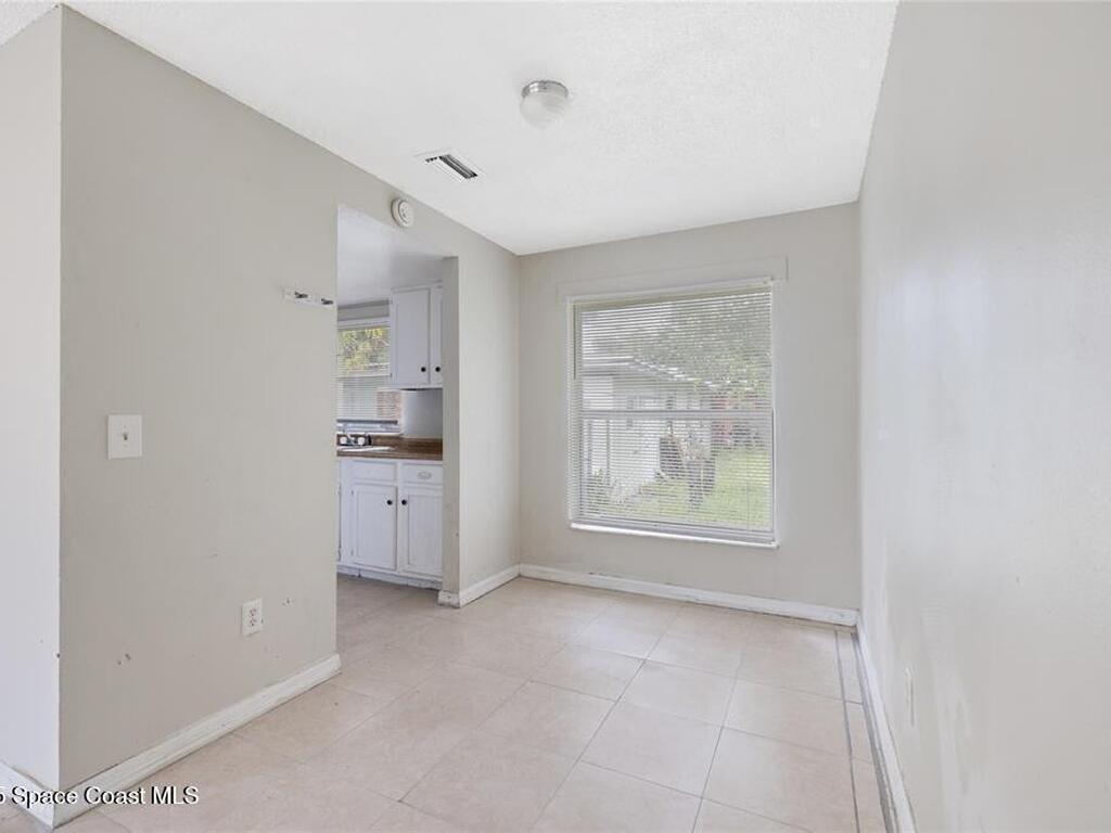4404 35th Avenue, Vero Beach, FL 32967