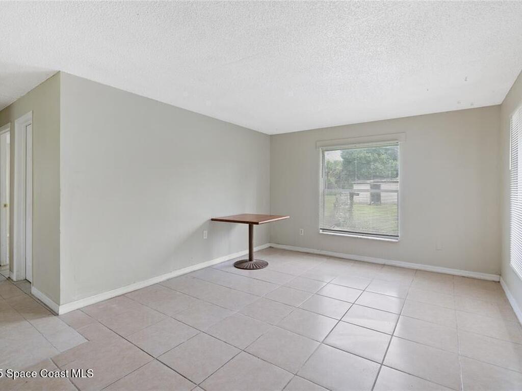 4404 35th Avenue, Vero Beach, FL 32967