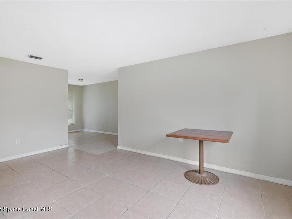 4404 35th Avenue, Vero Beach, FL 32967