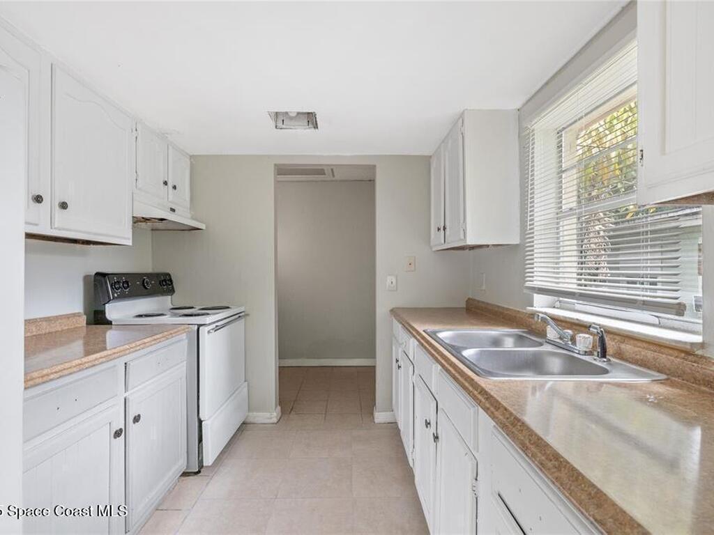 4404 35th Avenue, Vero Beach, FL 32967