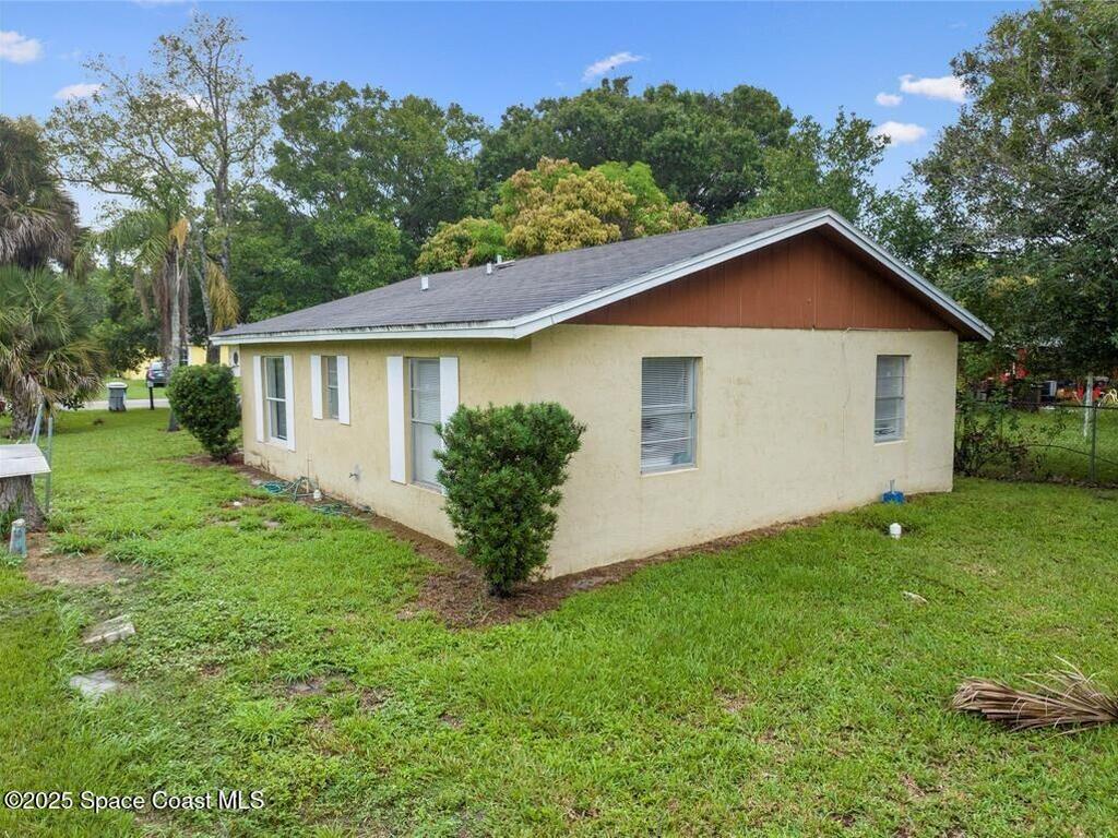 4404 35th Avenue, Vero Beach, FL 32967