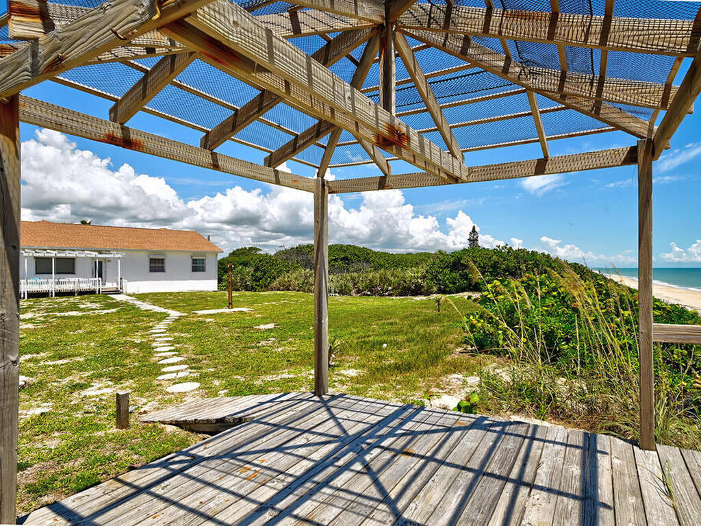 8515/ 8517/8519 Highway A1a S, Melbourne Beach, FL 32951