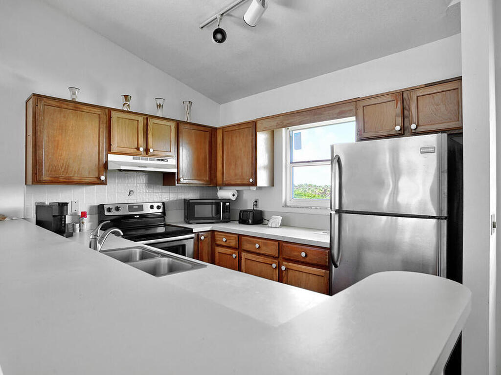 8515/ 8517/8519 Highway A1a S, Melbourne Beach, FL 32951