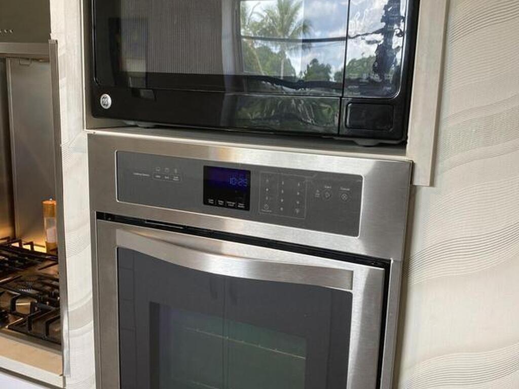 403 21st Place, Vero Beach, FL 32962