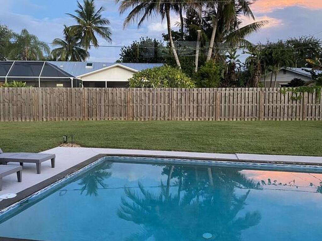 403 21st Place, Vero Beach, FL 32962