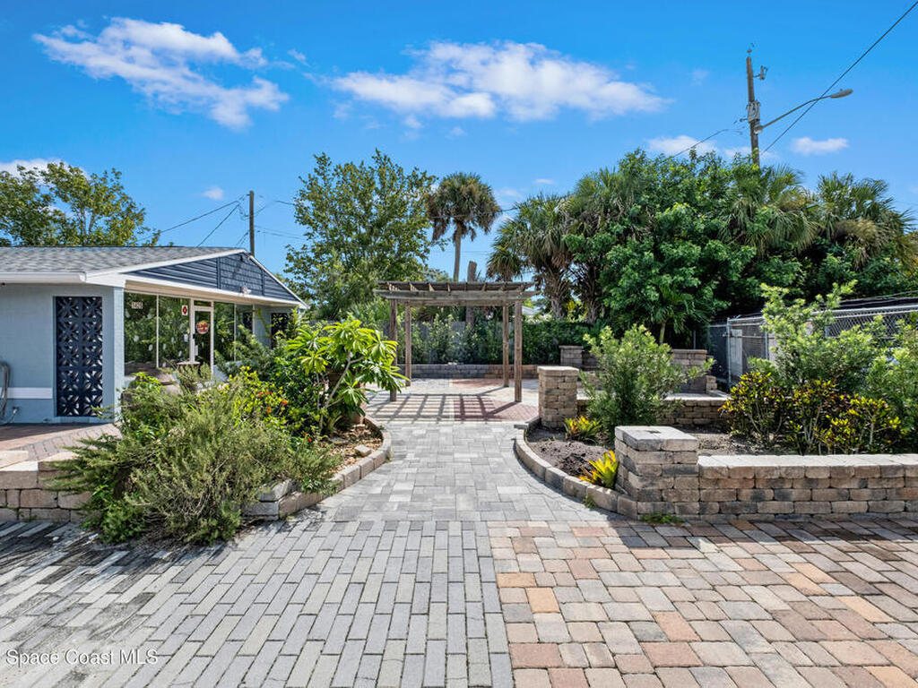 1426 Lake Drive, Cocoa, FL 32922