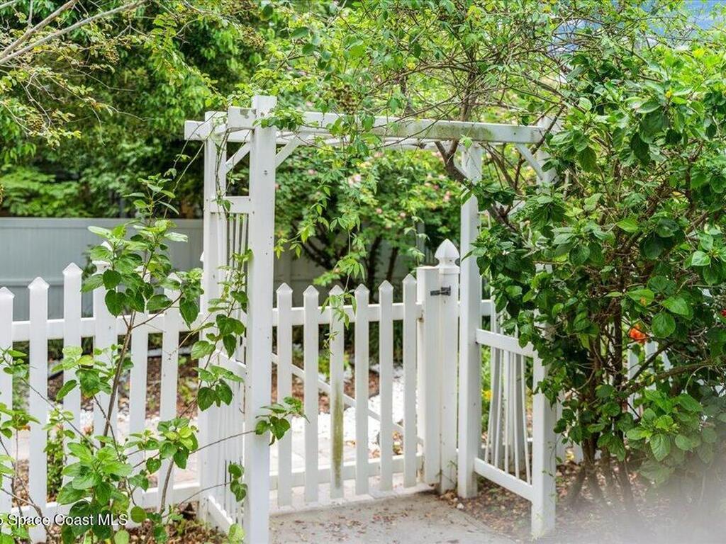 607 Rockledge Drive, Rockledge, FL 32955