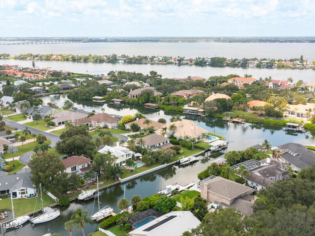 138 Windward Way, Indian Harbour Beach, FL 32937