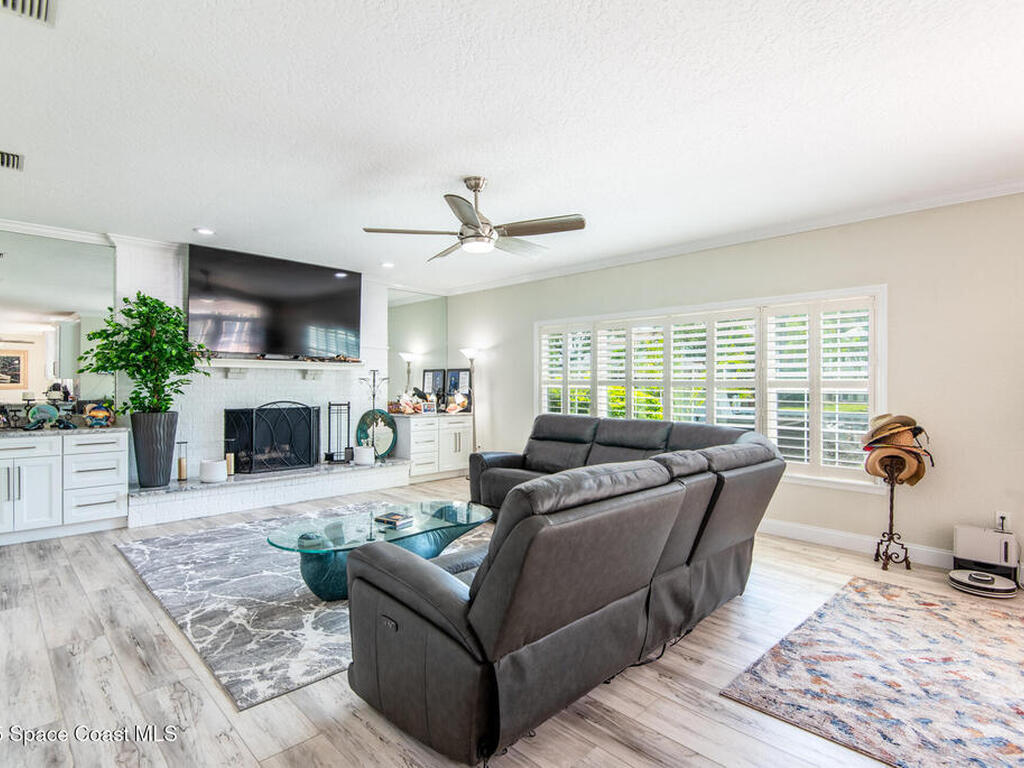 138 Windward Way, Indian Harbour Beach, FL 32937