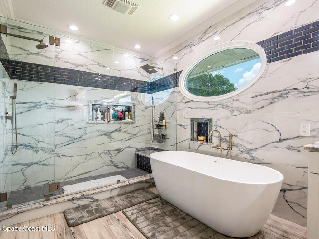 138 Windward Way, Indian Harbour Beach, FL 32937