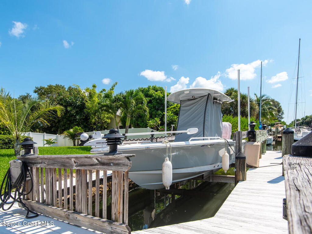 138 Windward Way, Indian Harbour Beach, FL 32937