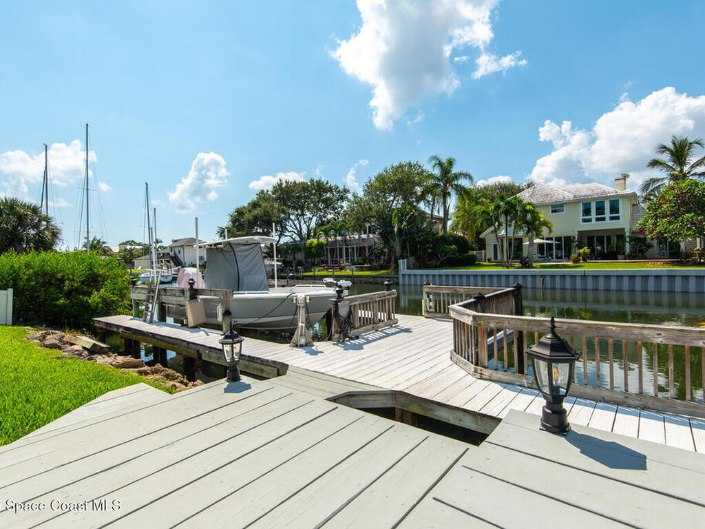 138 Windward Way, Indian Harbour Beach, FL 32937