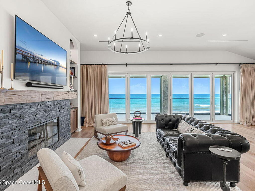 2765 N Highway A1a, Indialantic, FL 32903