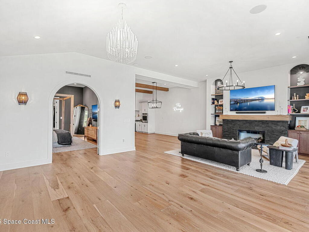 2765 N Highway A1a, Indialantic, FL 32903