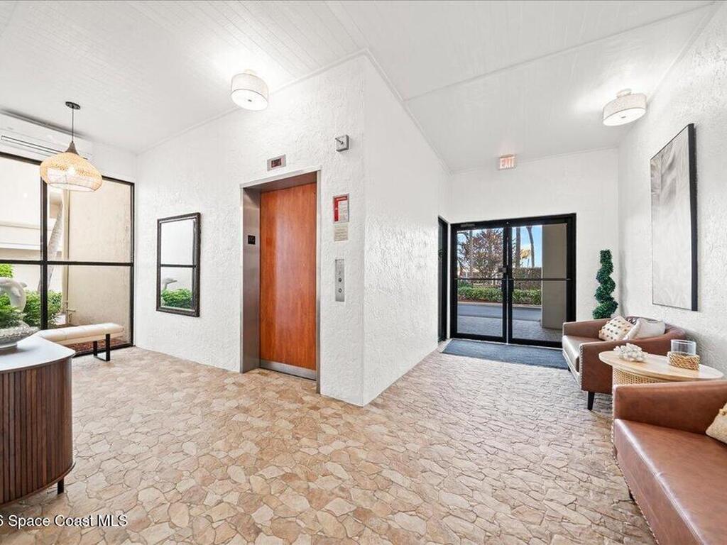 2725 N Highway A1a Highway, Indialantic, FL 32903