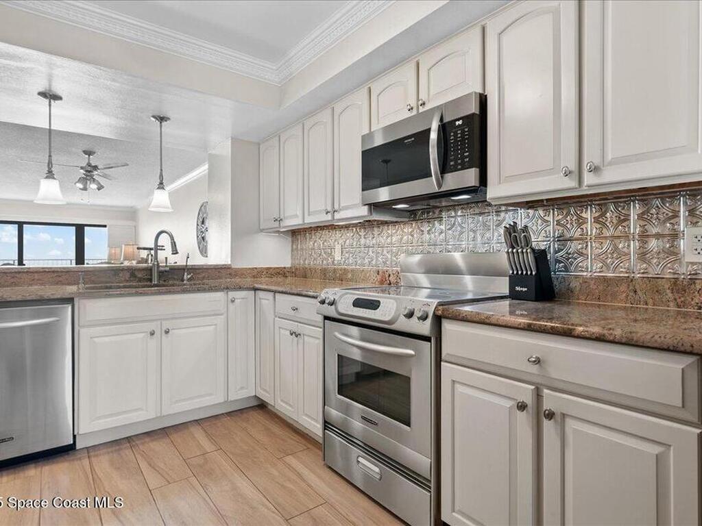 2725 N Highway A1a Highway, Indialantic, FL 32903