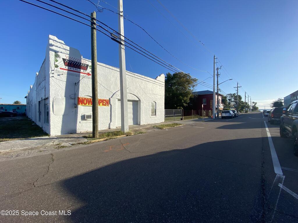 101 Broad Street, Titusville, FL 32796