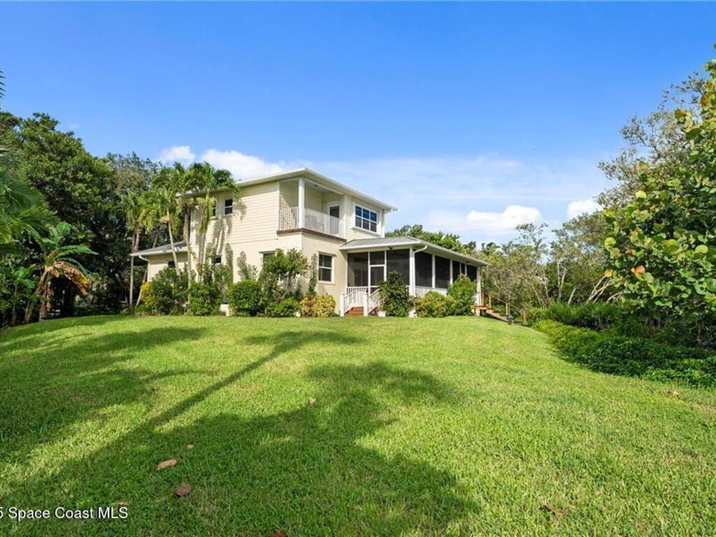 395 Live Oak Drive, Vero Beach, FL 32963