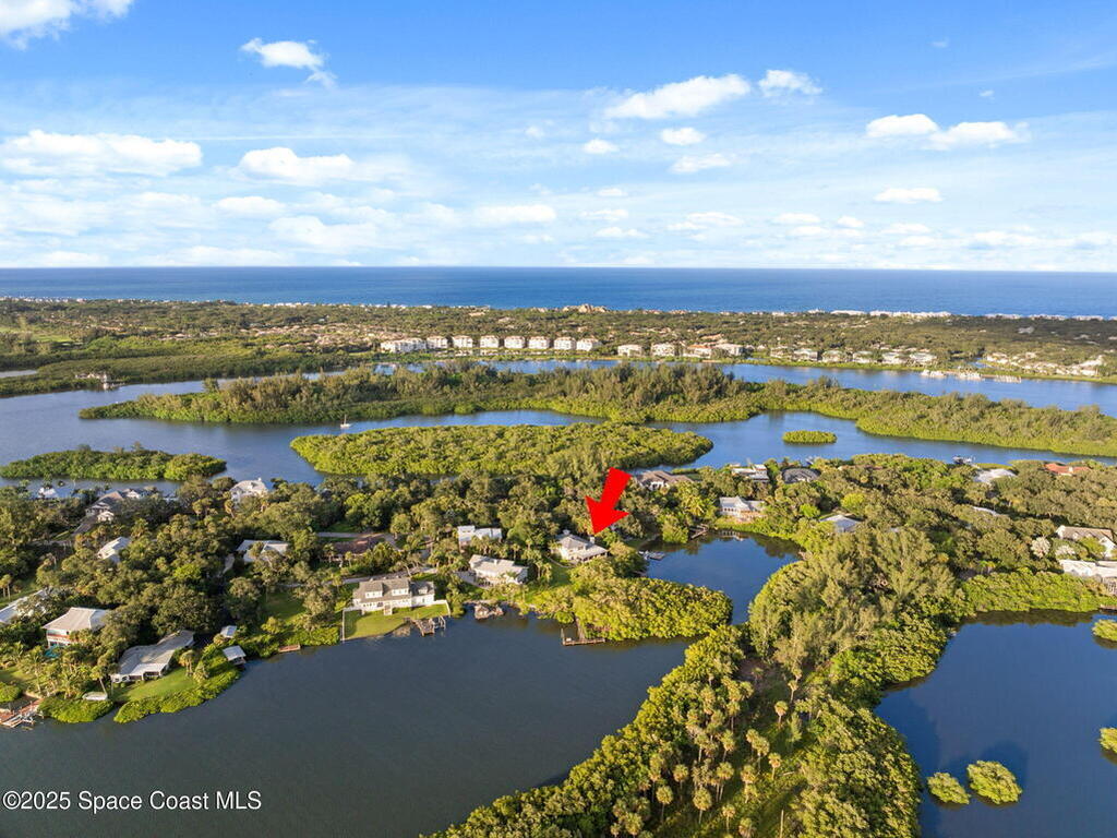 395 Live Oak Drive, Vero Beach, FL 32963