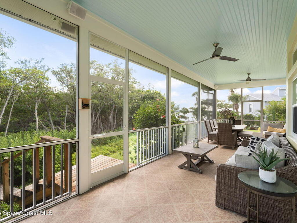 395 Live Oak Drive, Vero Beach, FL 32963