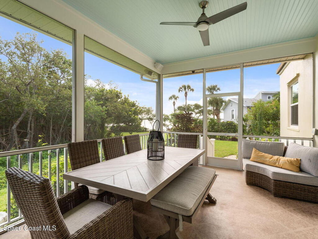 395 Live Oak Drive, Vero Beach, FL 32963