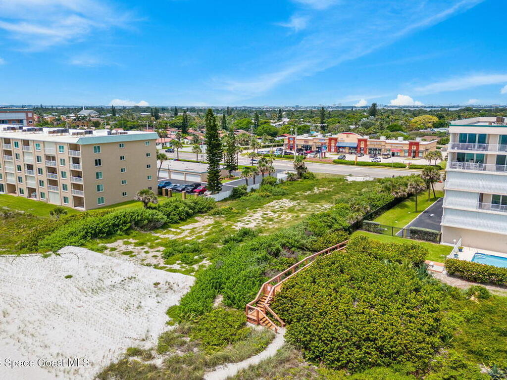 1455 N Highway A1A, Indialantic, FL 32903