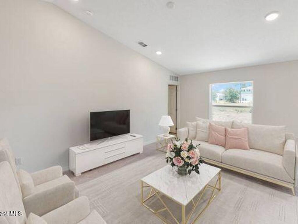 970 La Belle Avenue, Palm Bay, FL 32908