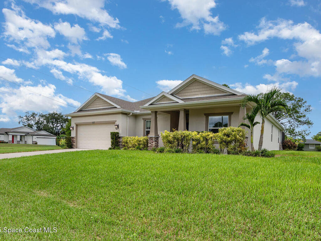 1017 Welco Street, Palm Bay, FL 32909