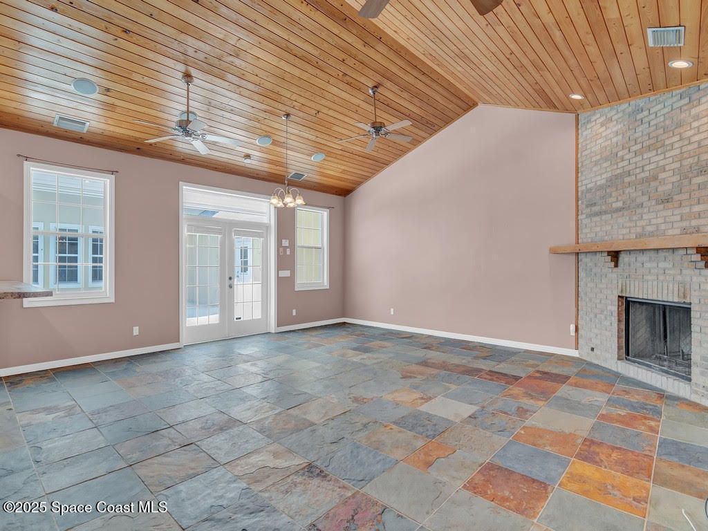 6355 65th Street, Vero Beach, FL 32967