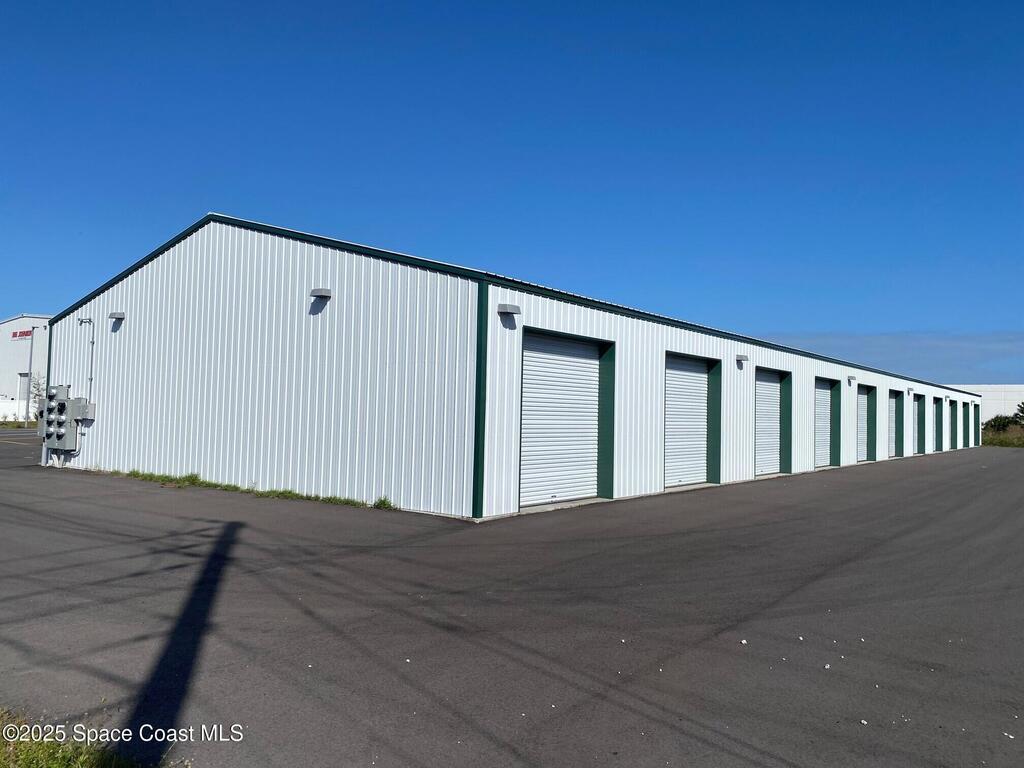 2720 Kirby Circle, Palm Bay, FL 32905