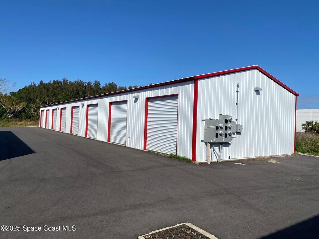 2720 Kirby Circle, Palm Bay, FL 32905