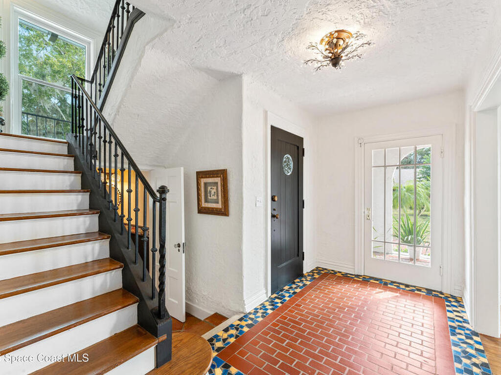 121 Circle Drive, Cocoa, FL 32922